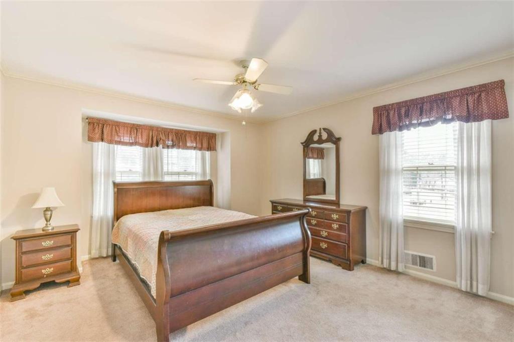 958 Abingdon Court