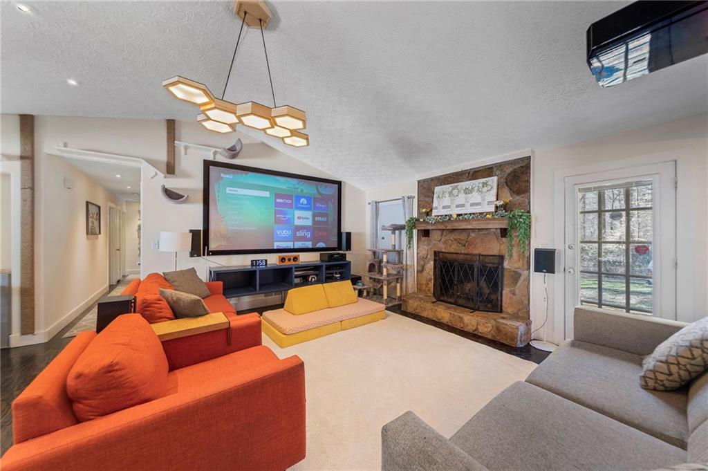 5320 Cumberland Way