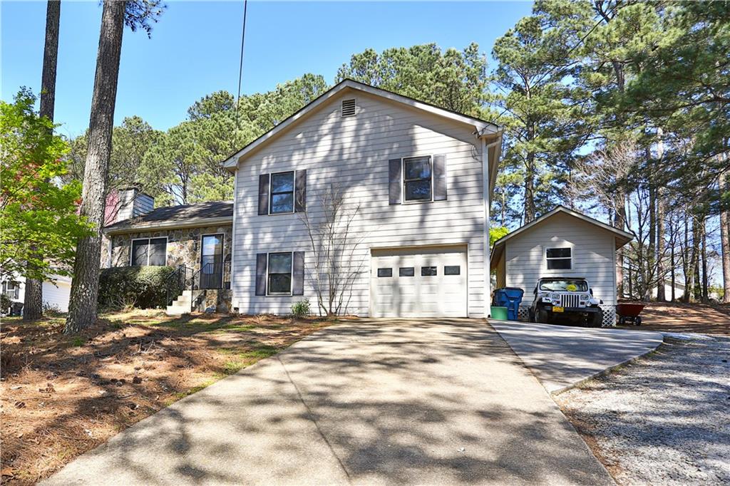 1682 Bennett Road