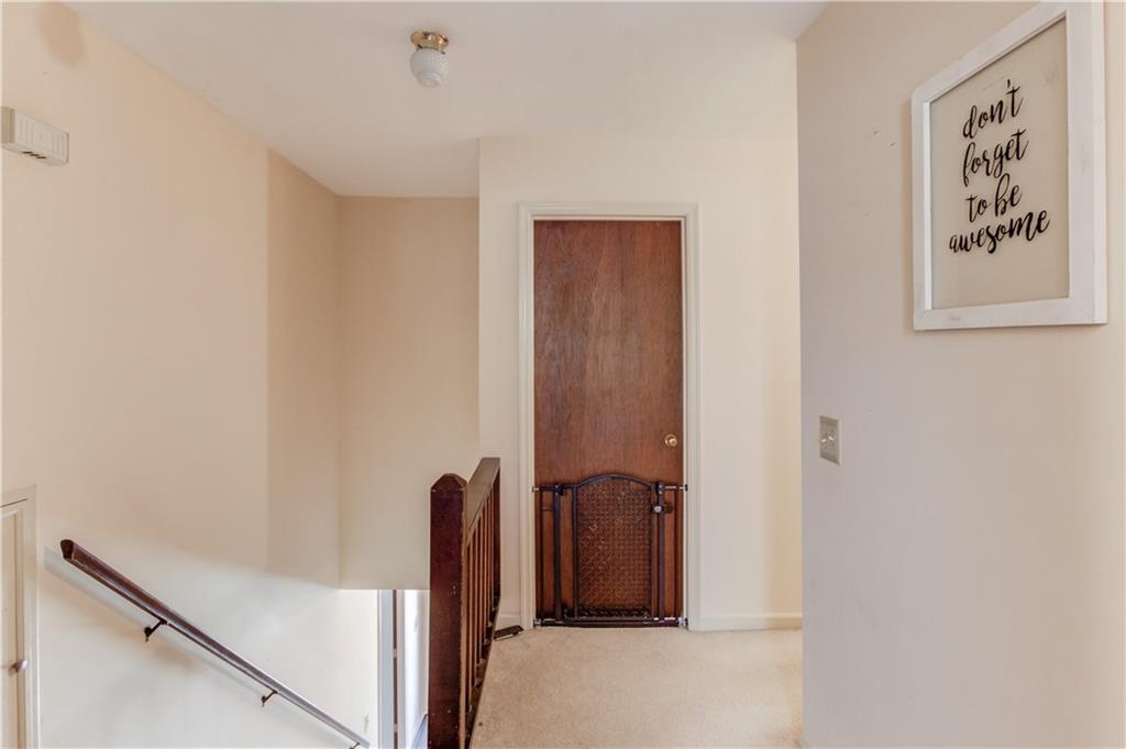 4412 White Oak Drive