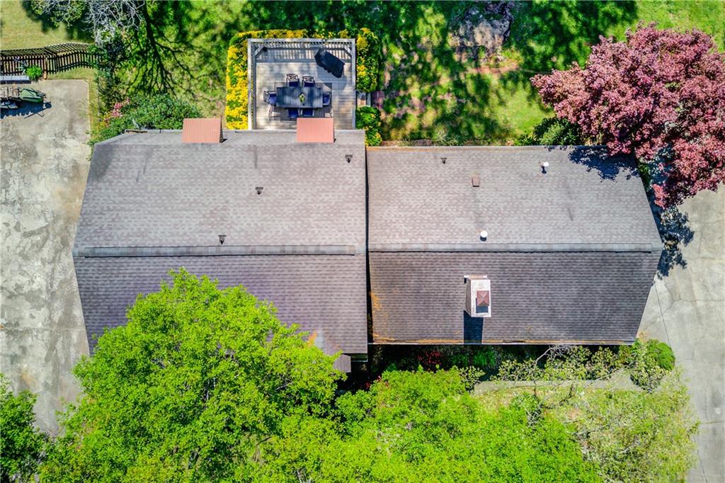 4412 White Oak Drive