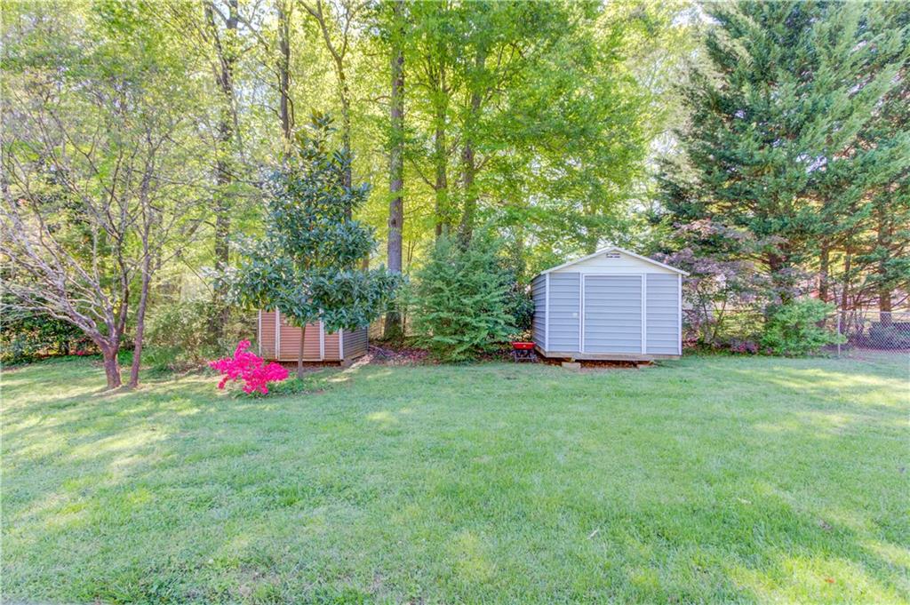4412 White Oak Drive