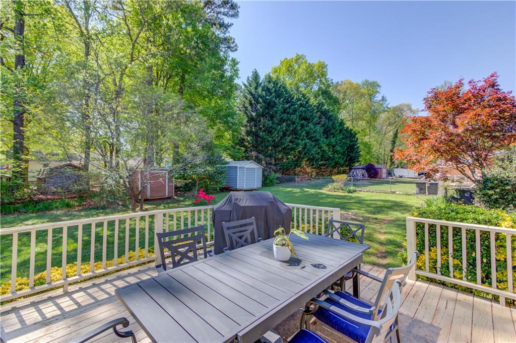 4412 White Oak Drive