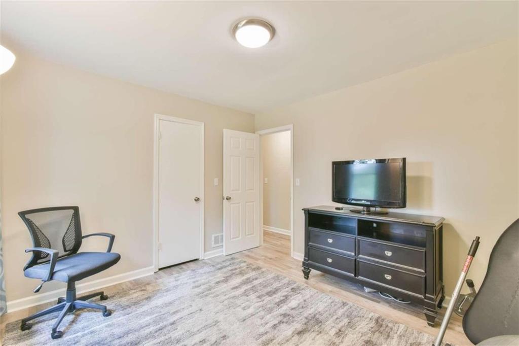 3621 Griffin Drive