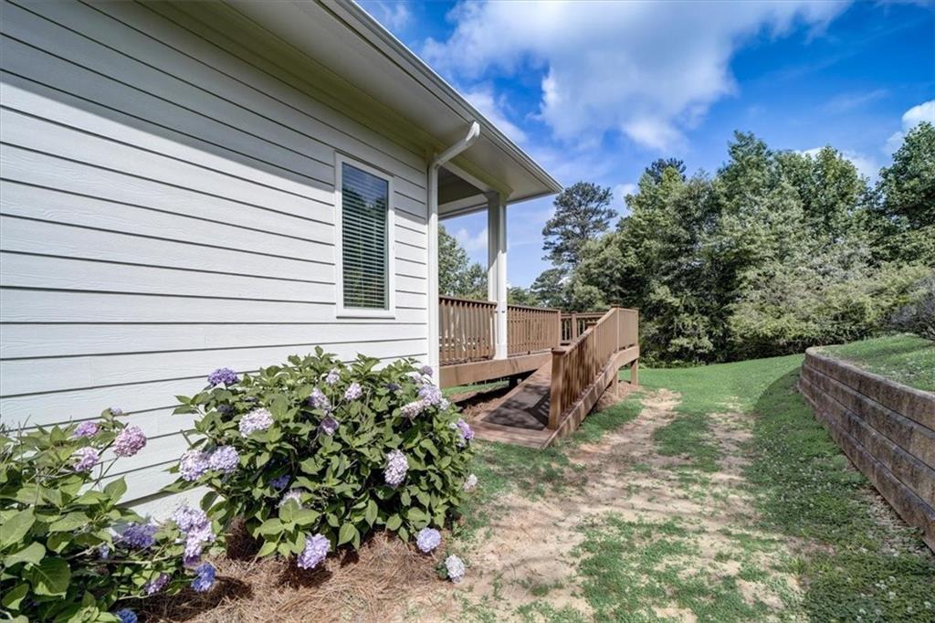 5984 Nachoochee Trail