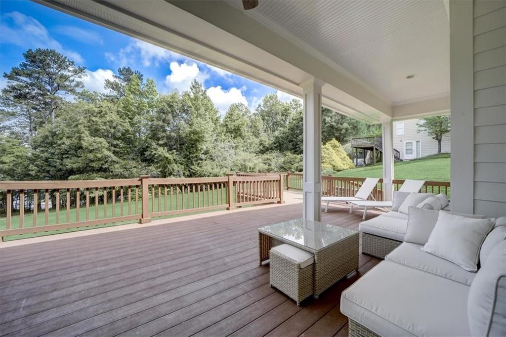 5984 Nachoochee Trail