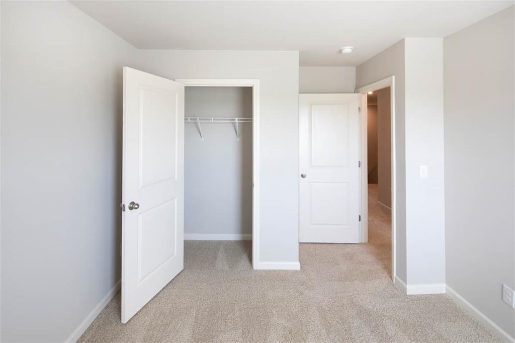 1251 CADE'S WALK