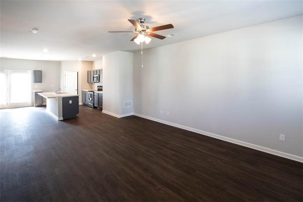 1251 CADE'S WALK