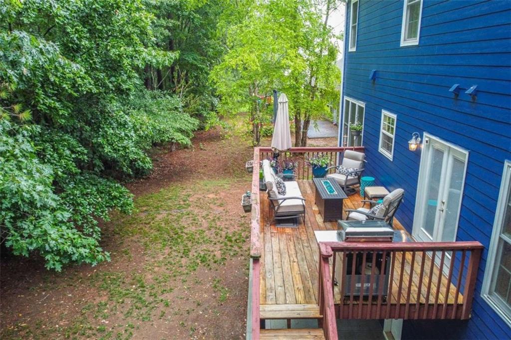 2425 Traywick Chase