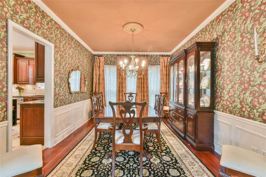 2425 Traywick Chase