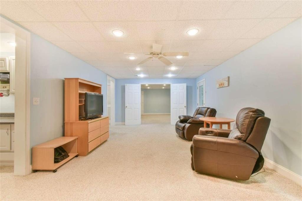 2425 Traywick Chase