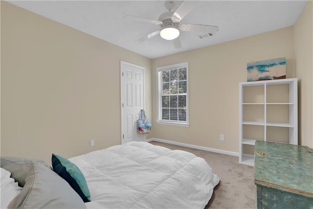 3200 Northcliff Drive