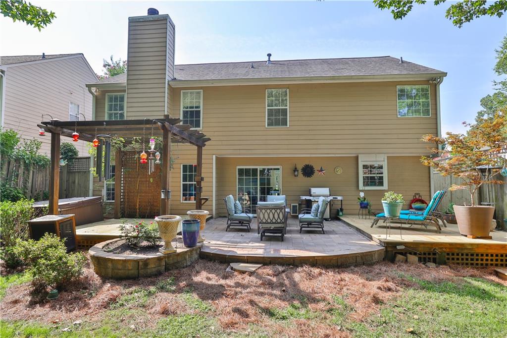 3200 Northcliff Drive