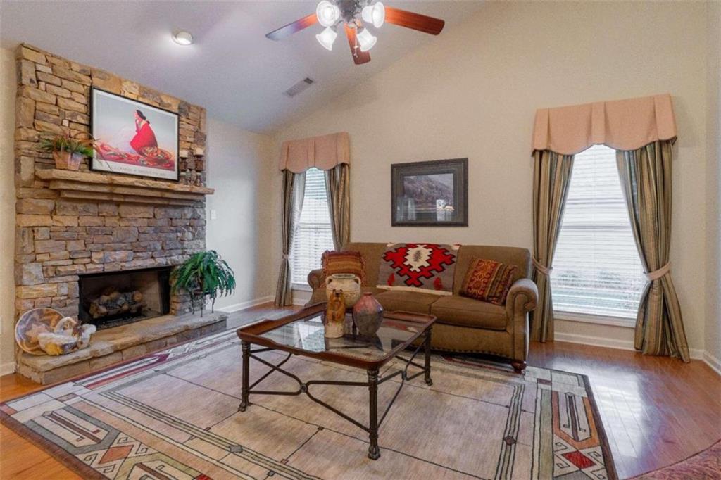 645 Talon View Court