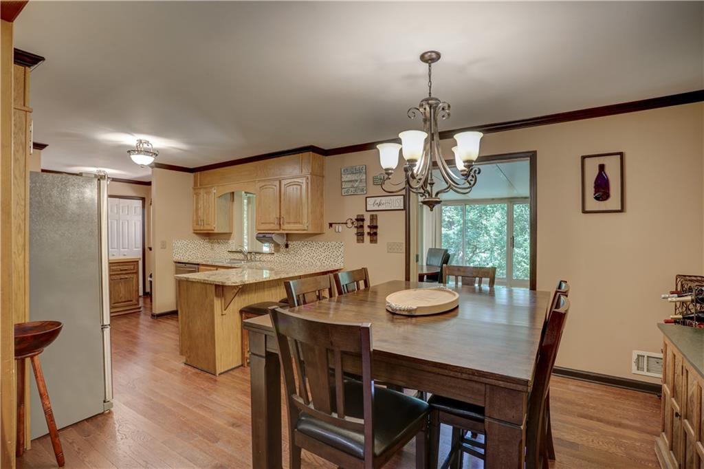 6117 Oak Hill Drive