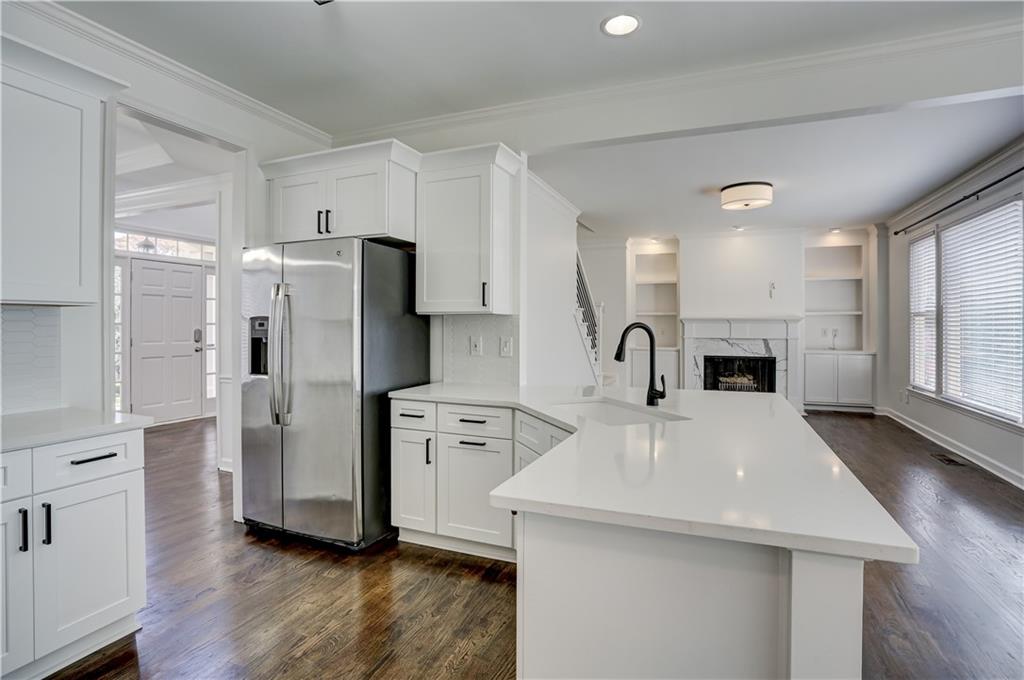 2648 Lake Forest Trail