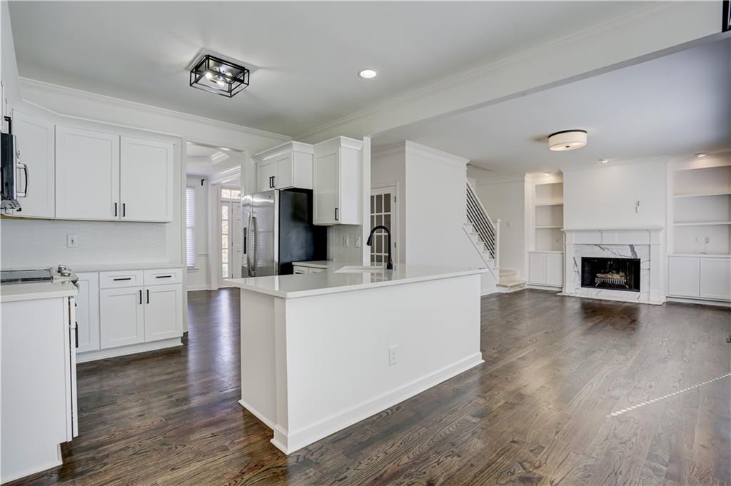 2648 Lake Forest Trail
