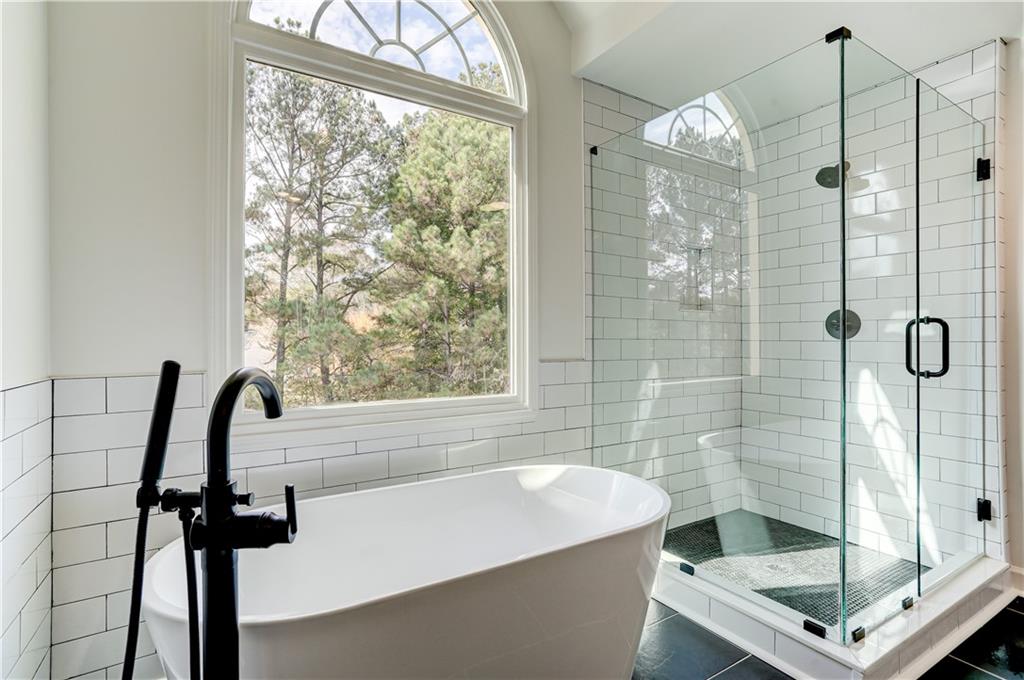 2648 Lake Forest Trail