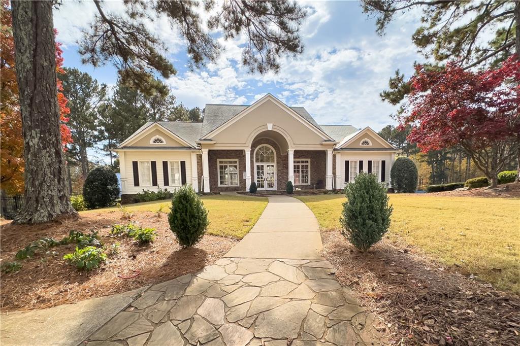 2648 Lake Forest Trail