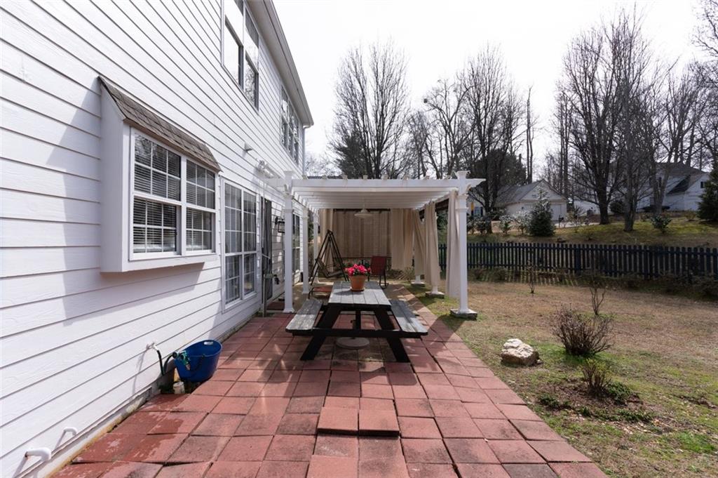 300 KINNER Circle