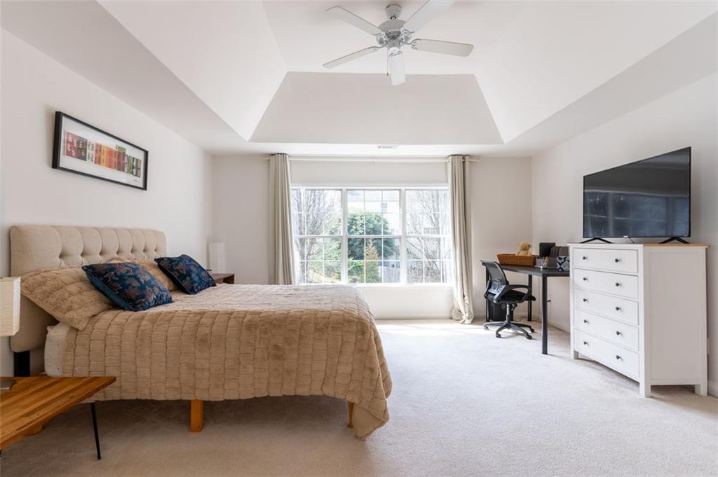 300 KINNER Circle