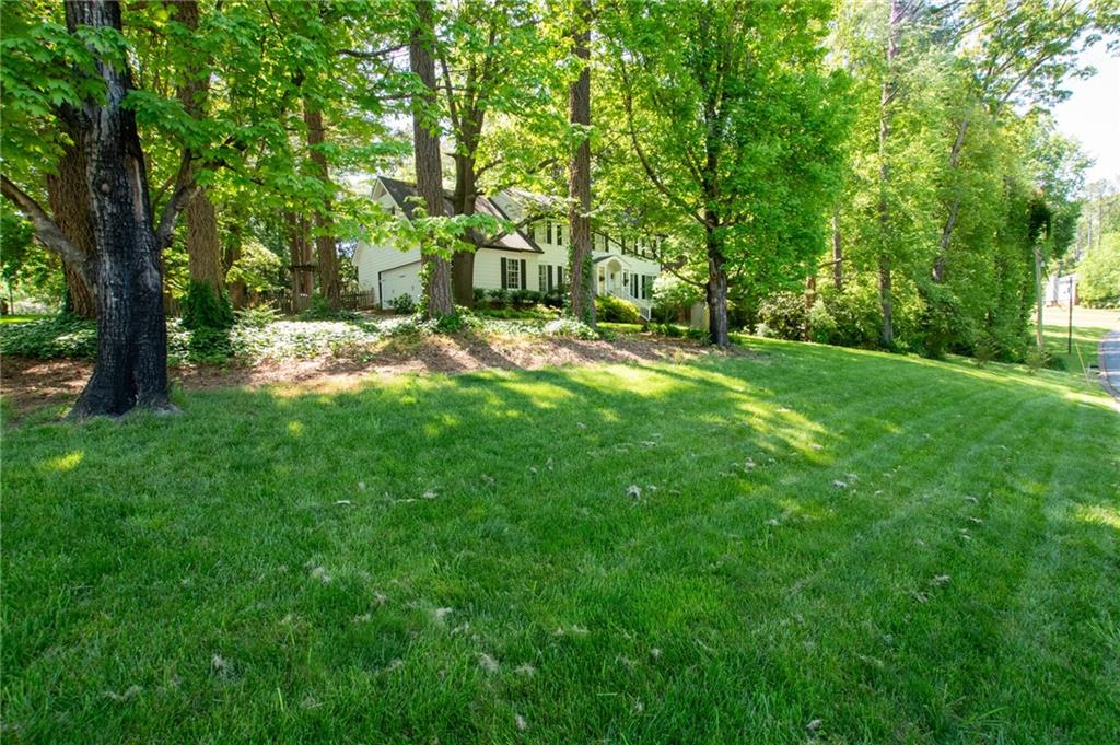 2316 Farm Bell Lane