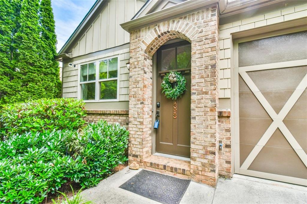 1393 SANDTOWN Green SW