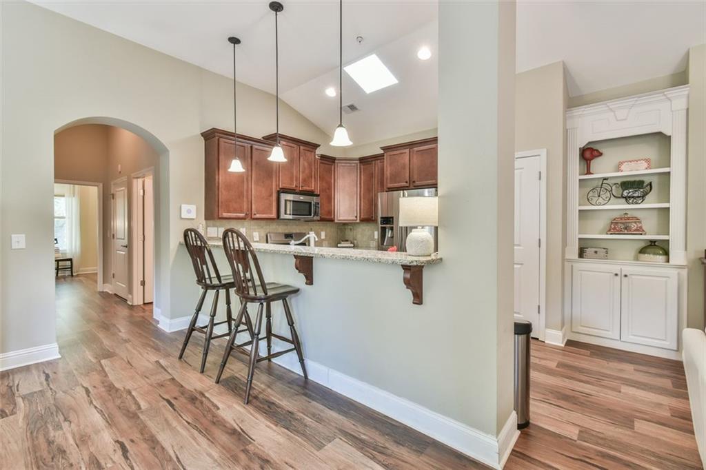 1393 SANDTOWN Green SW