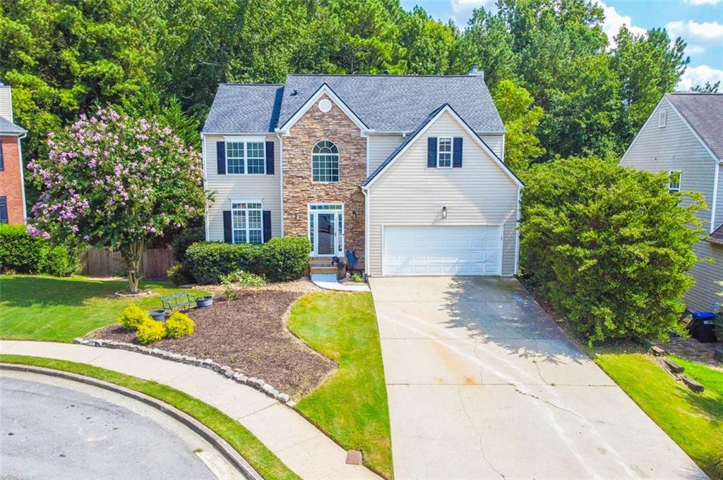 823 GLEN ABBEY Court