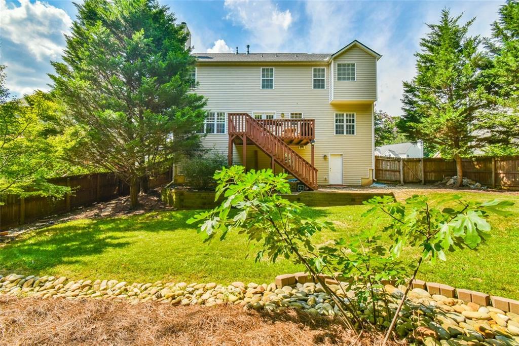 823 GLEN ABBEY Court