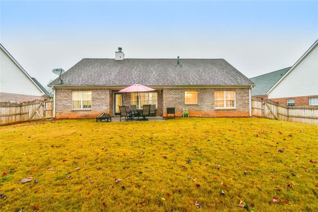 394 Grand Ashbury Lane