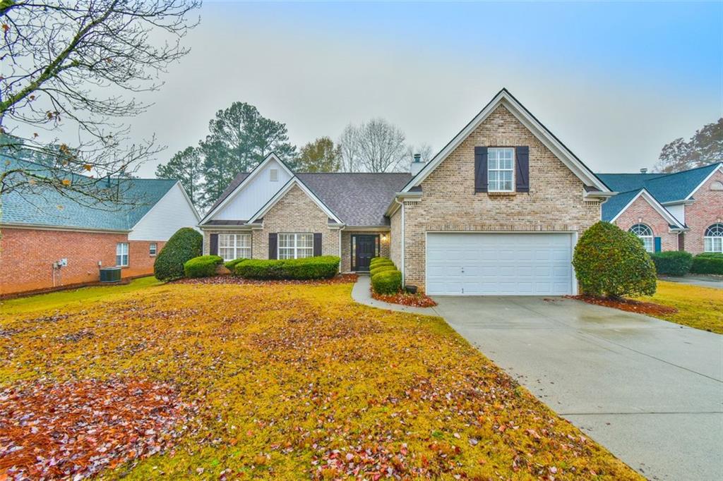 394 Grand Ashbury Lane