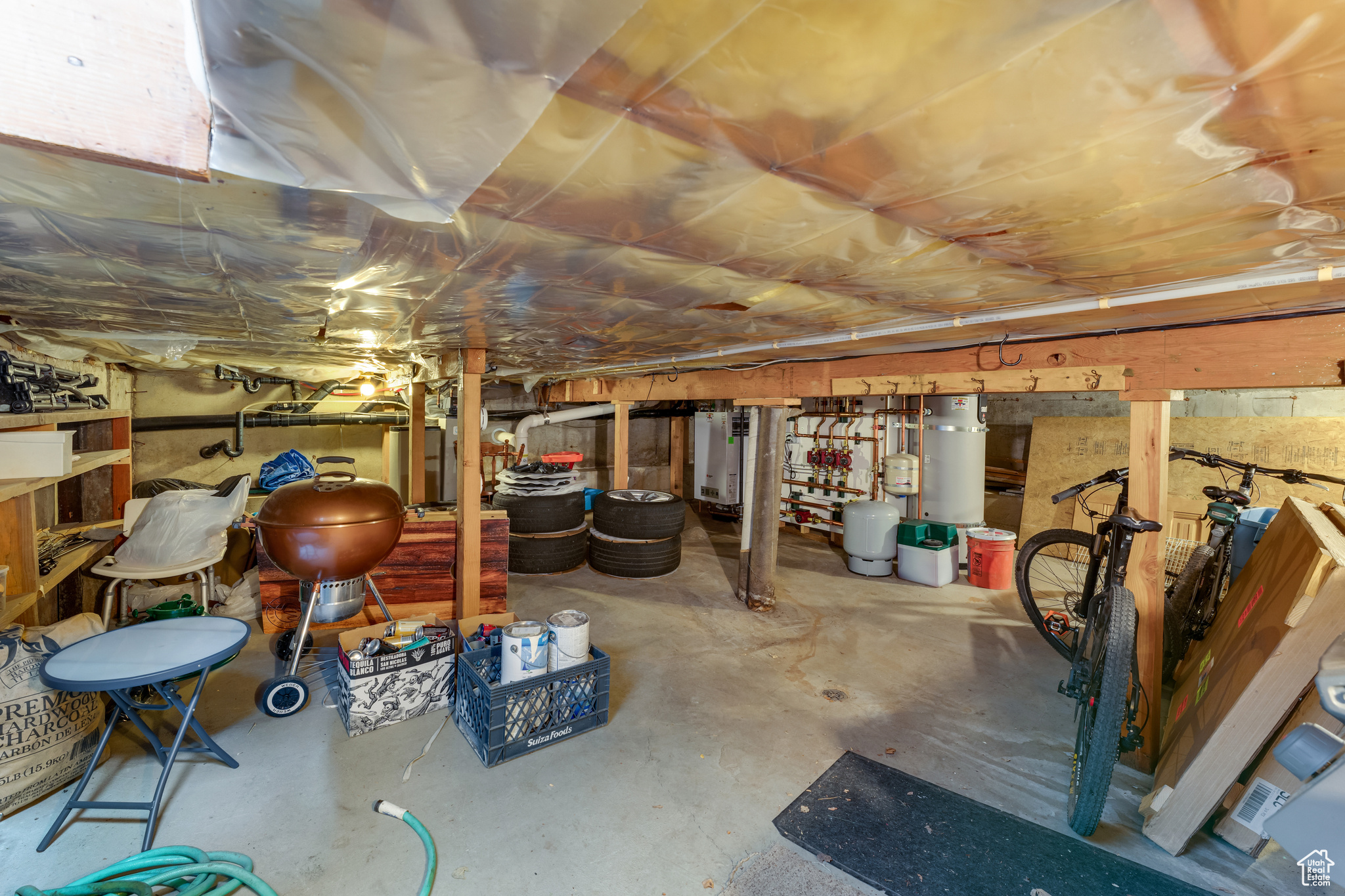 11448 E. SILVER FORK RD.