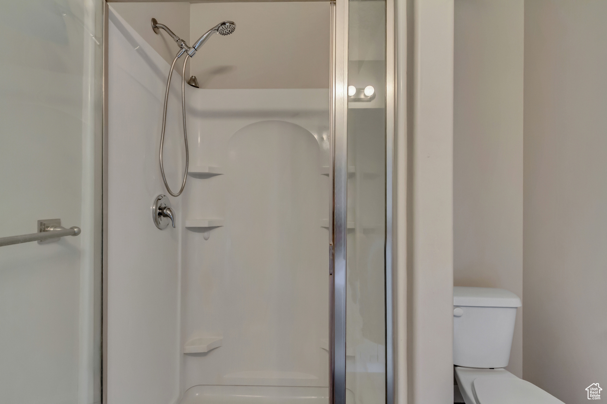 5374 W ROYAL ARCHES PL