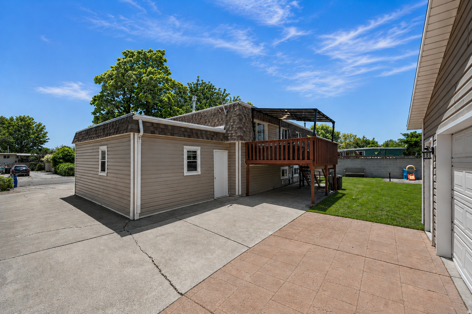 3786 W FAIRMOUNT CIR