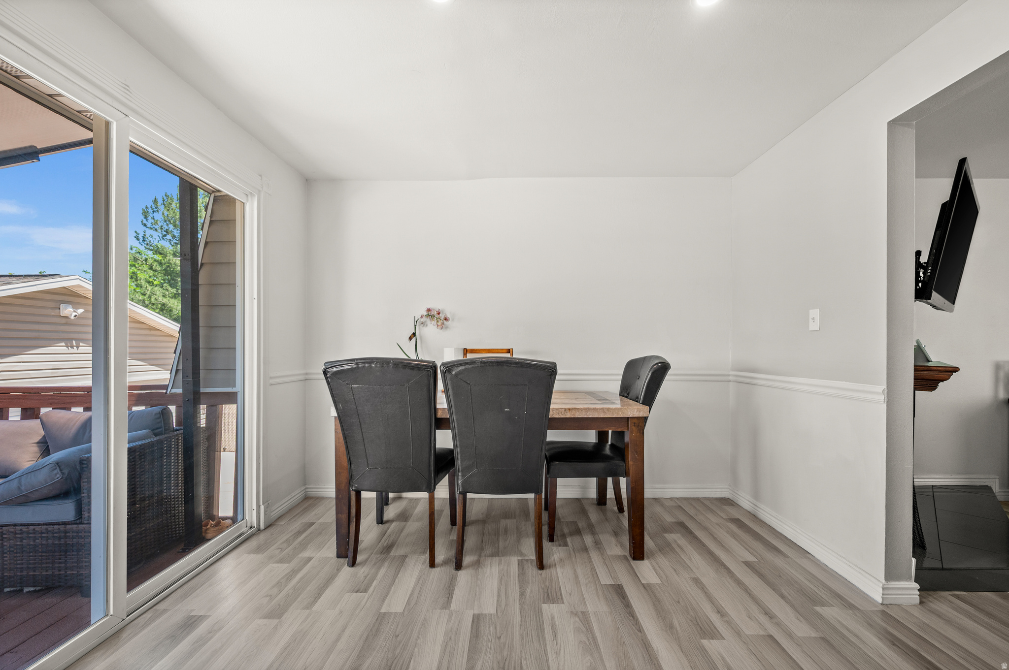 3786 W FAIRMOUNT CIR