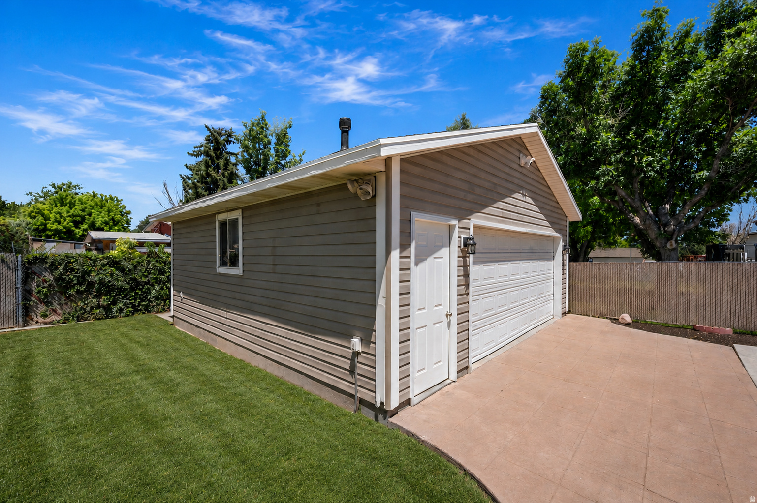 3786 W FAIRMOUNT CIR