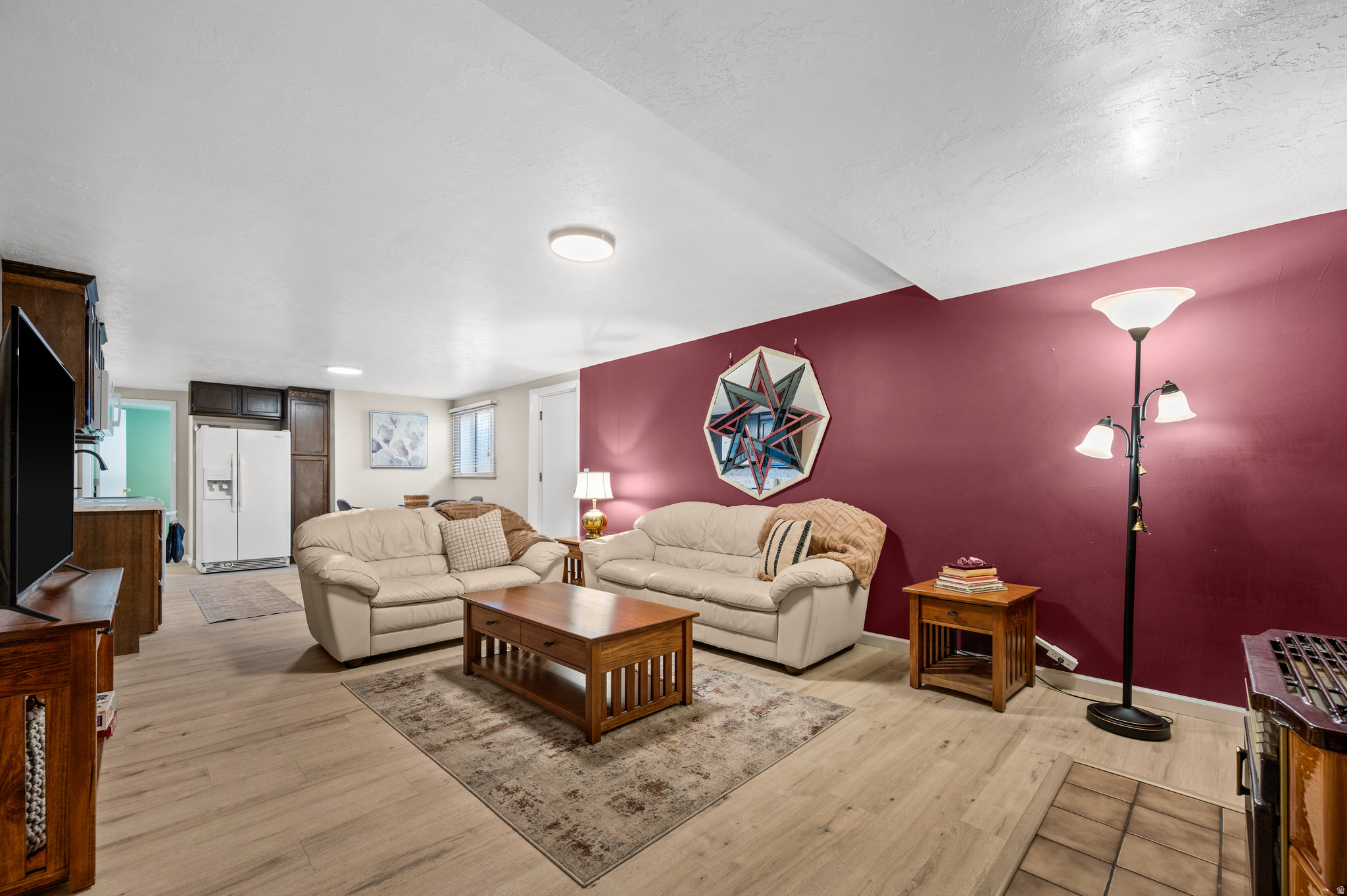 1398 W HAWKSBILL DR