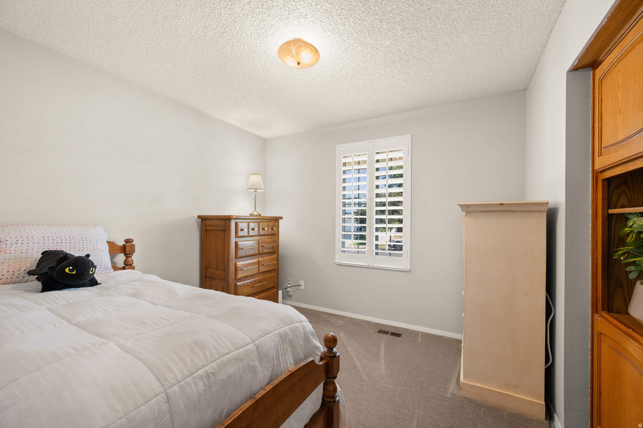 1398 W HAWKSBILL DR