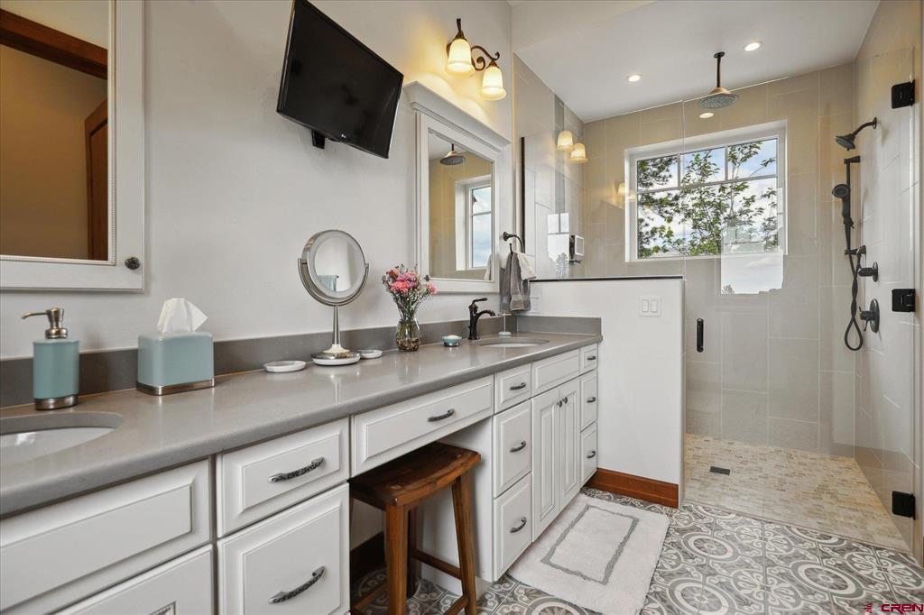 282 Tristan Trail