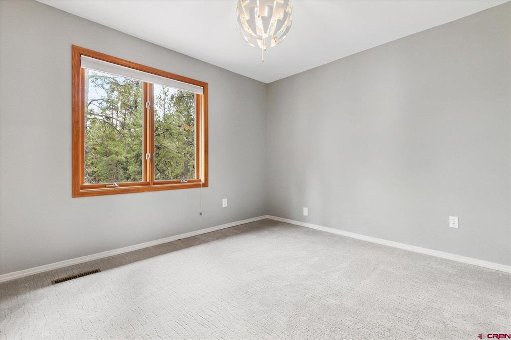 270 N Lakeside Drive