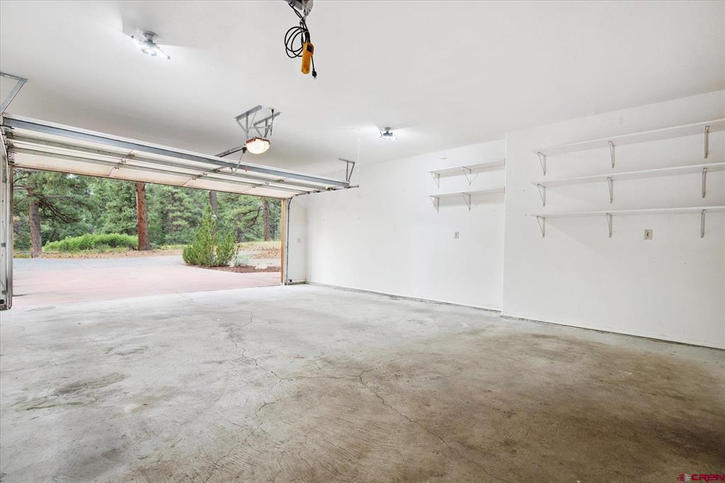 270 N Lakeside Drive