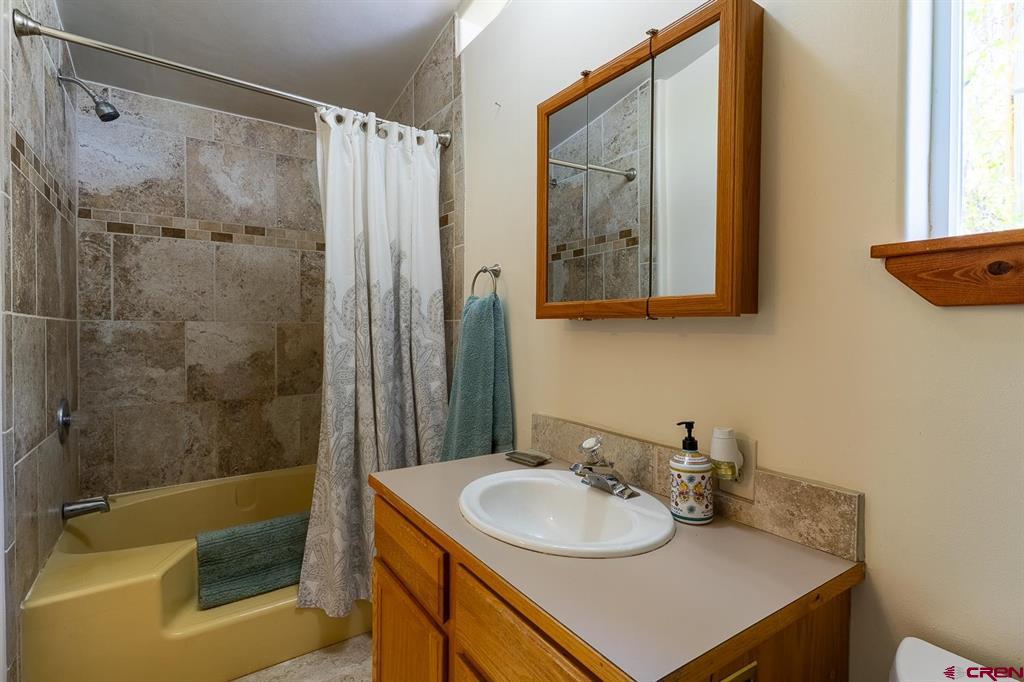 8393 Road 41