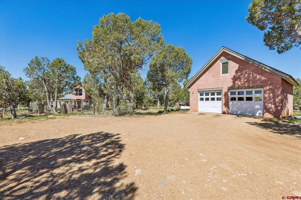 1987 County Road 122