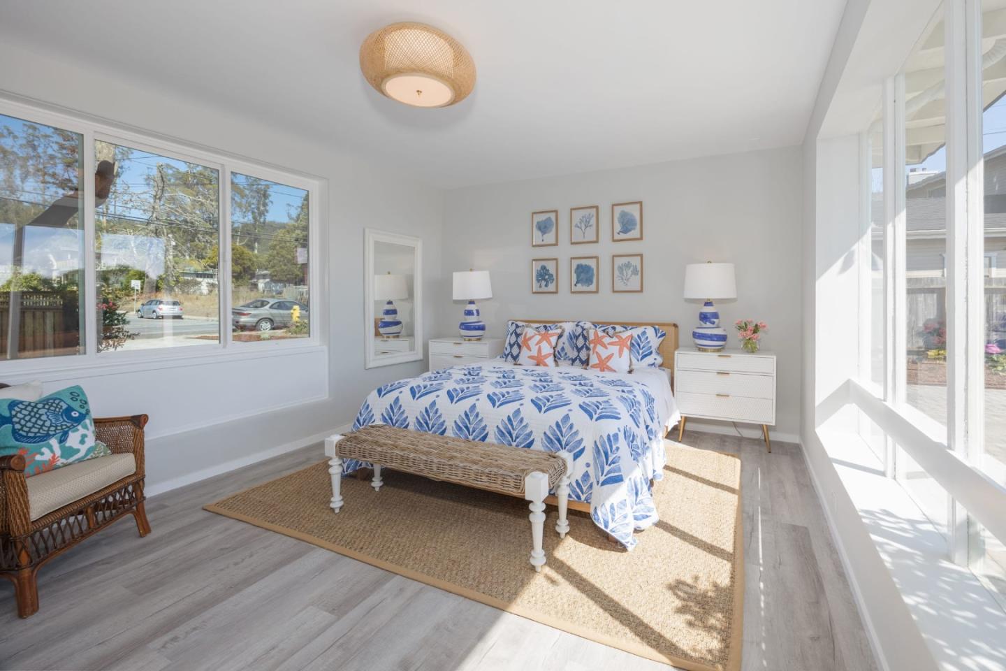 570 Avenue Alhambra