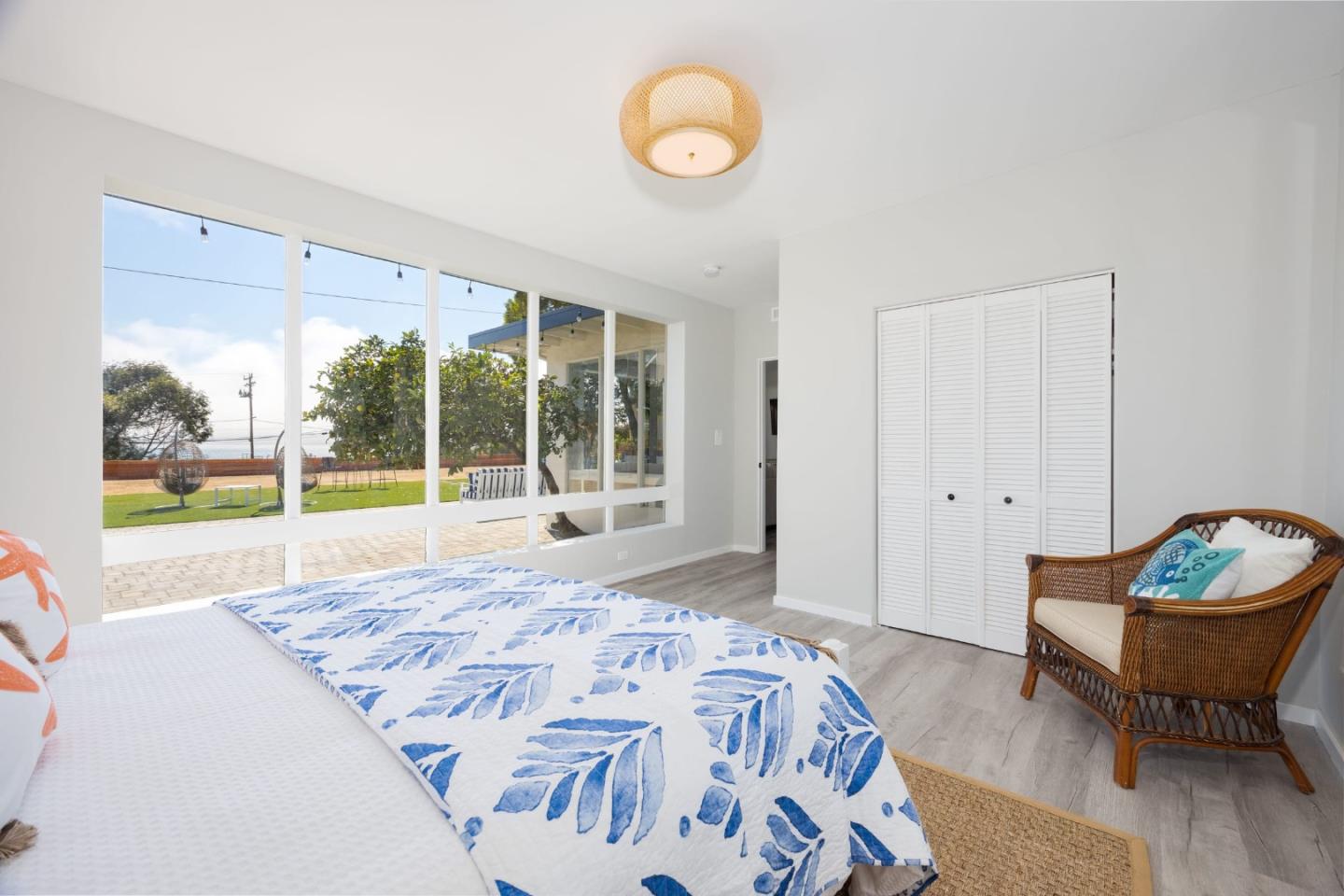 570 Avenue Alhambra
