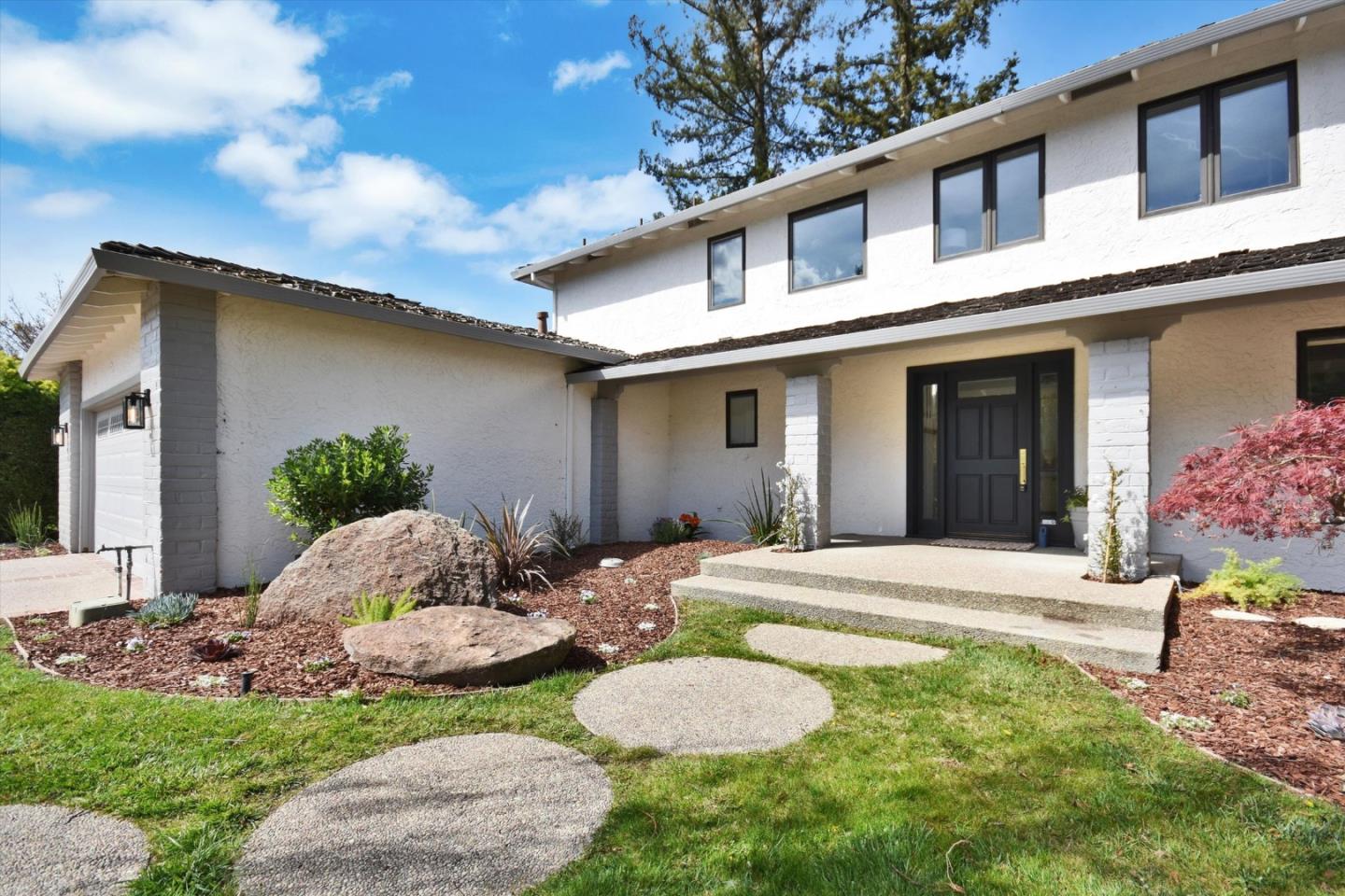 1017 Dartmouth Lane
