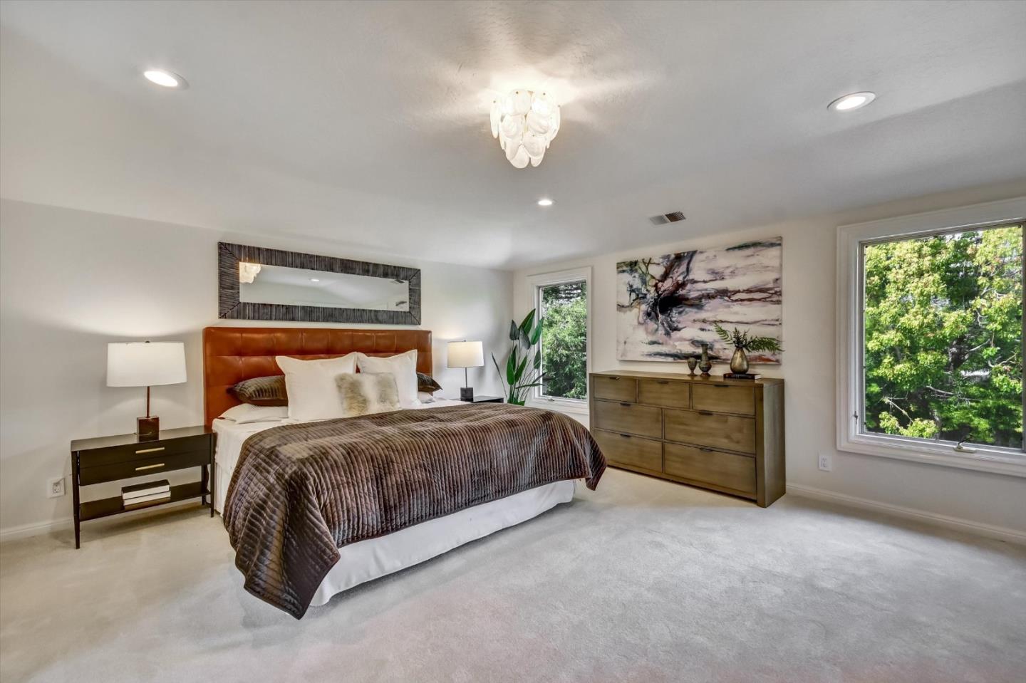 1017 Dartmouth Lane