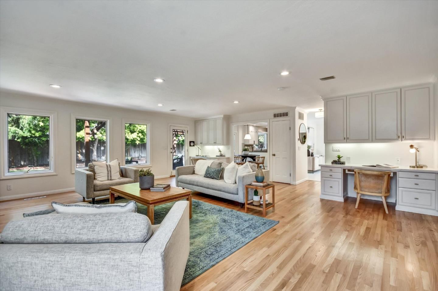 1017 Dartmouth Lane