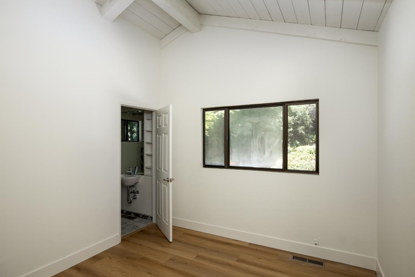 125 Grandview Drive